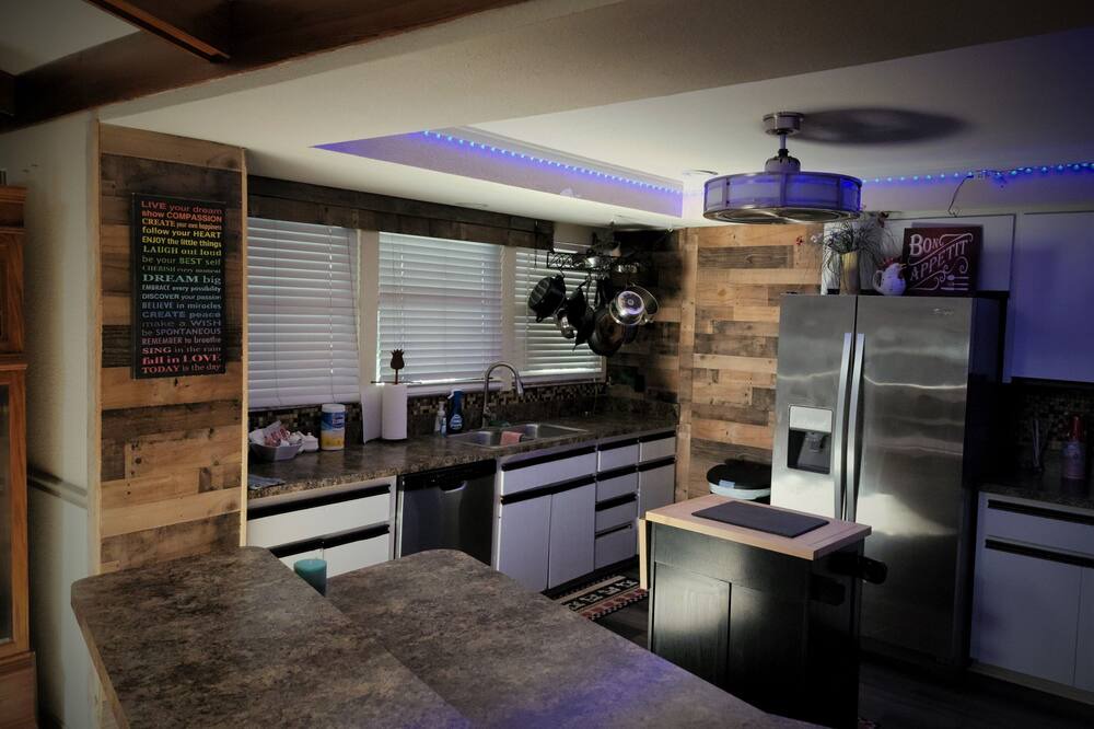 Photo of Kitchen in Seffner Community Alliance