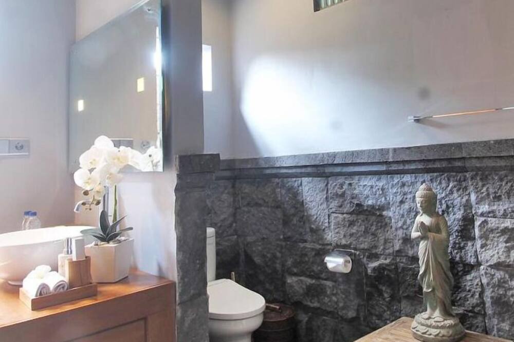 Photo of Bathroom in Bongkasa Pertiwi
