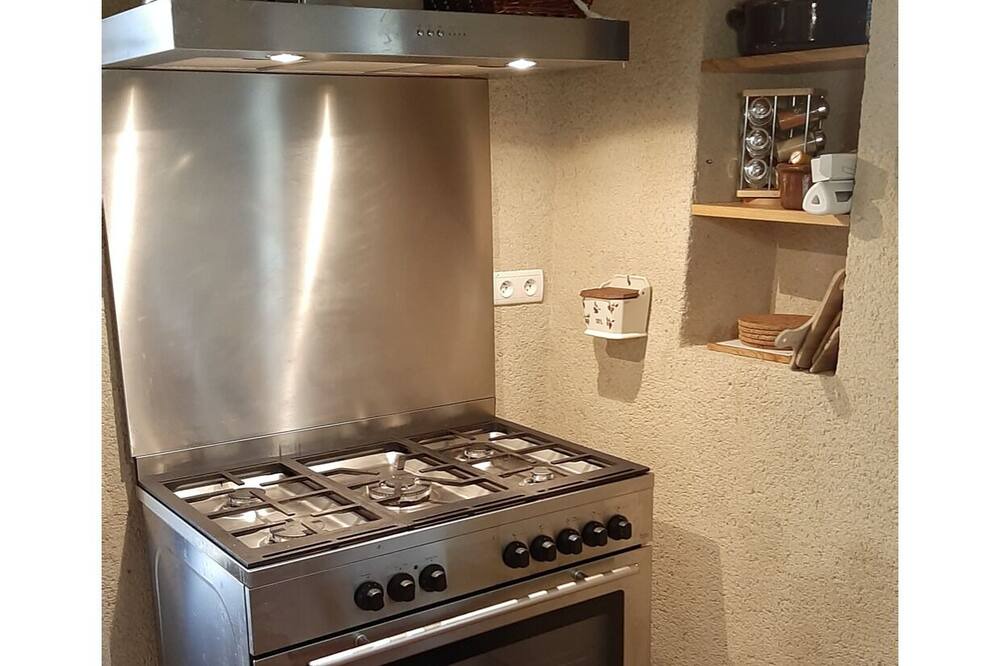 Photo of Kitchen in Saint-Remy