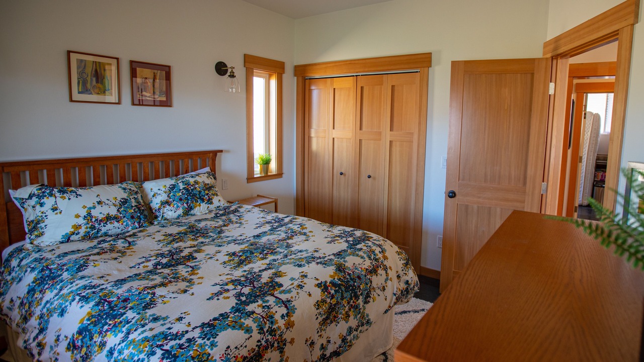 Photo of Others in Manson