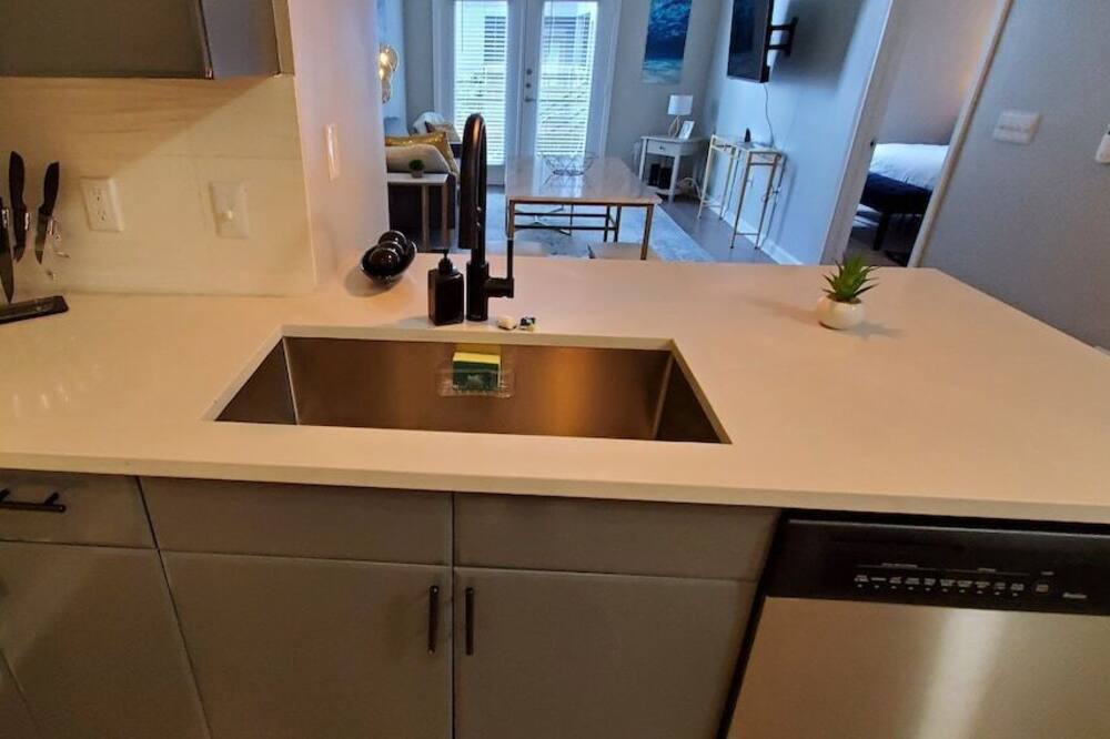 Photo of Kitchen in Far North Dallas