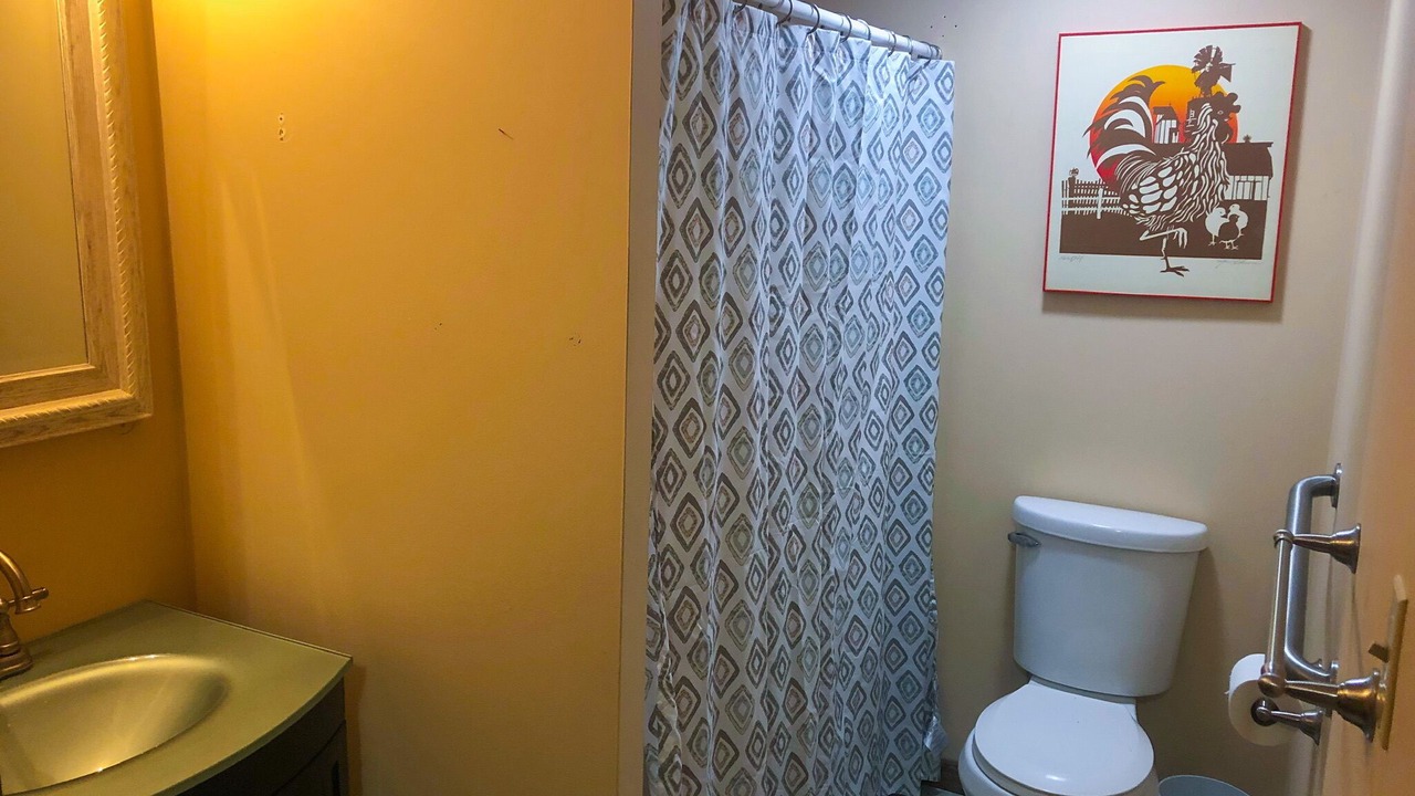 Photo of Bathroom in Antes Fort