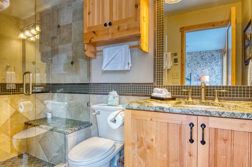 Photo of Bathroom in Vail