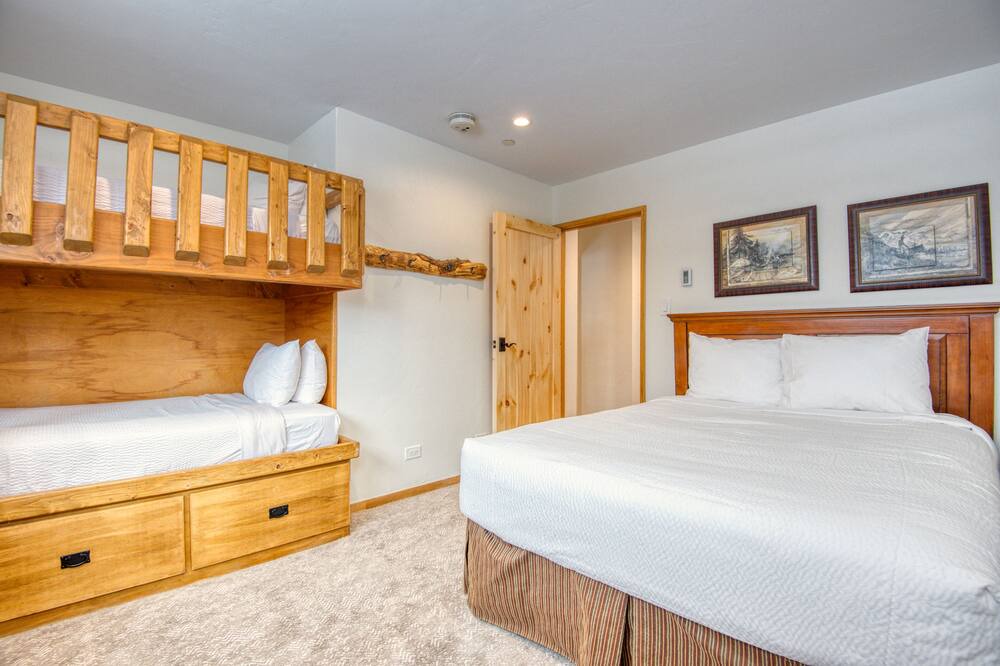 Photo of Bedroom in Vail