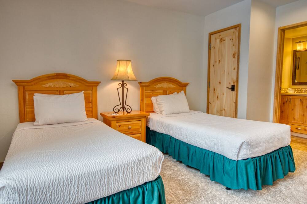 Photo of Bedroom in Vail