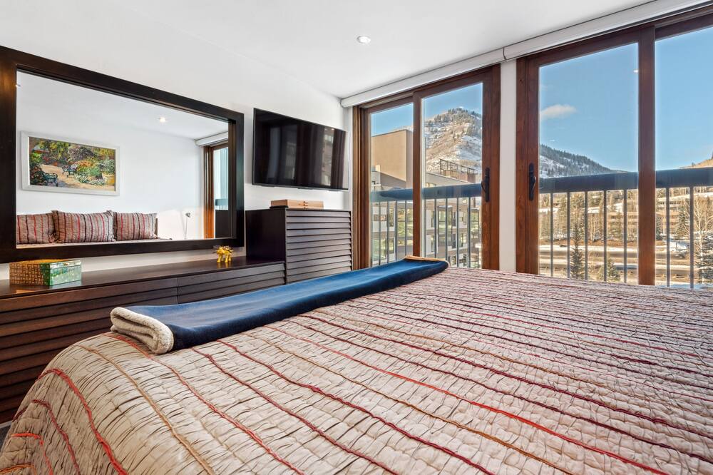 Photo of Bedroom in Vail