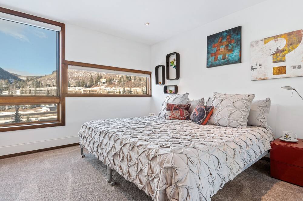 Photo of Bedroom in Vail
