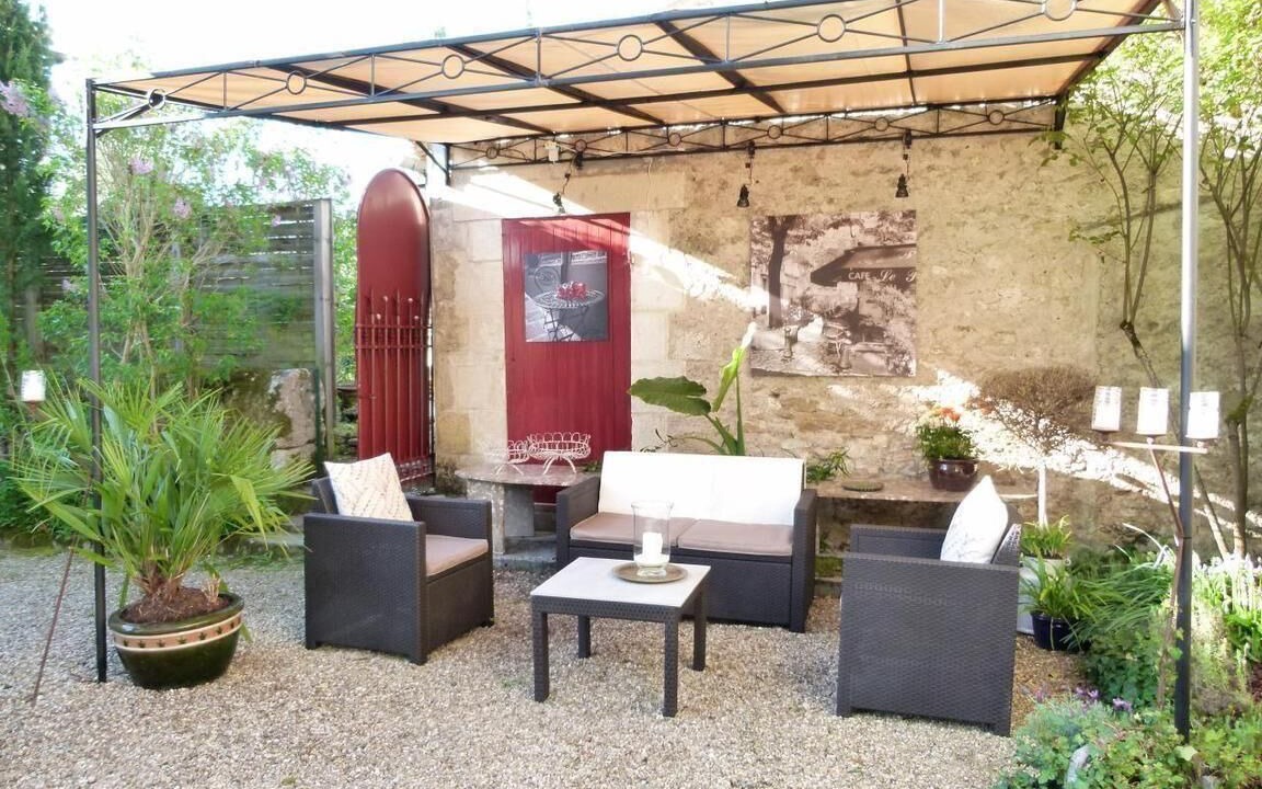 Photo of Patio Balcony in Gensac