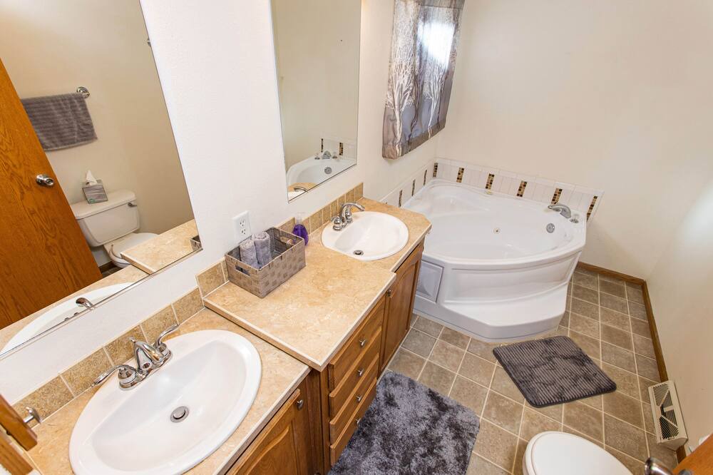 Photo of Bathroom in Shawano