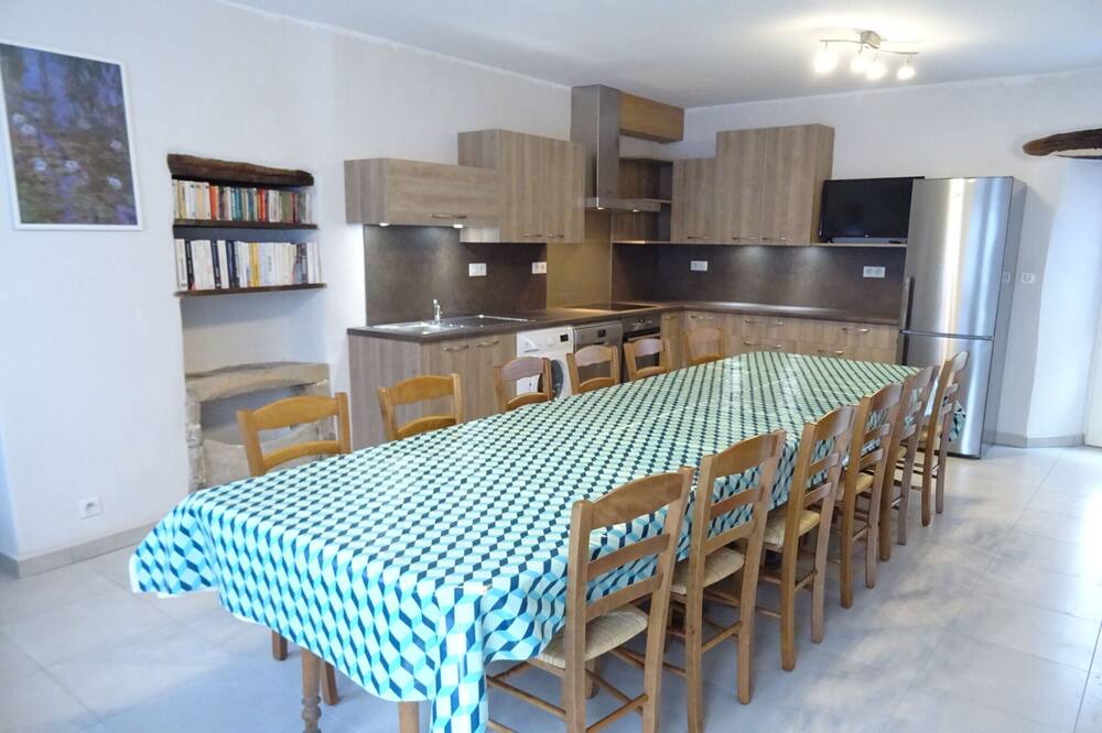 Photo of Kitchen in Montclar