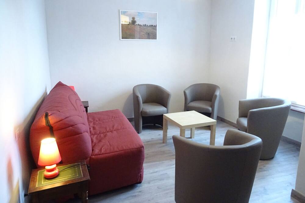 Photo of Livingroom in Montclar