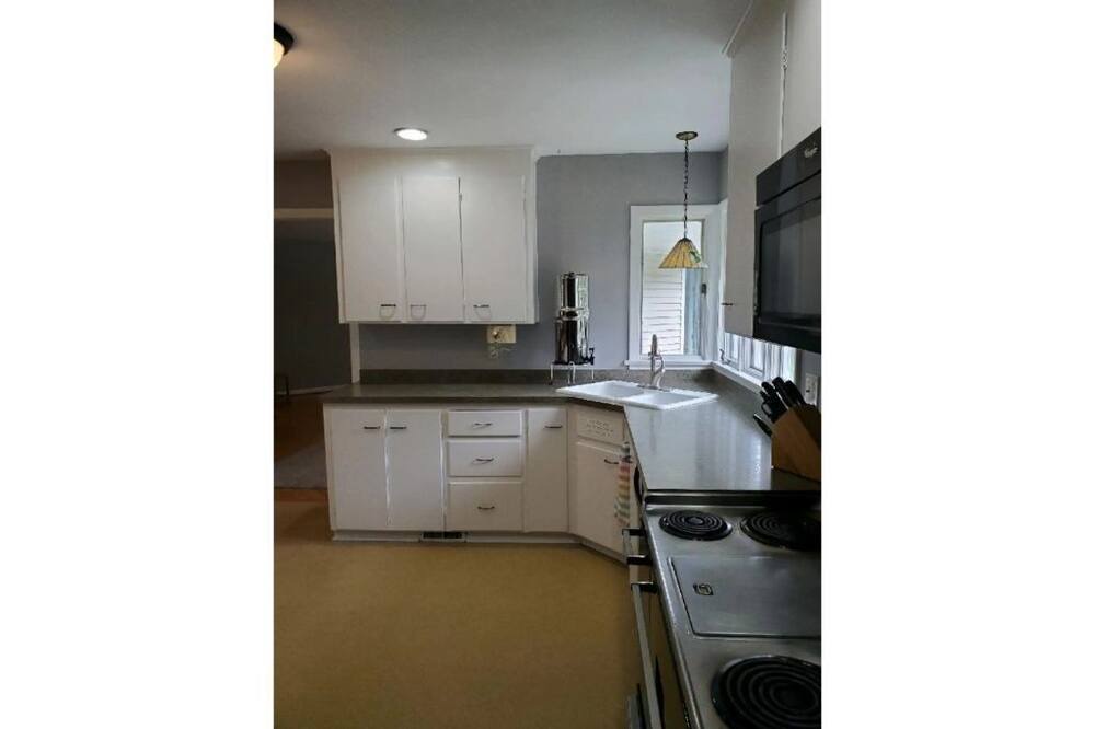 Photo of Kitchen in West Irondequoit