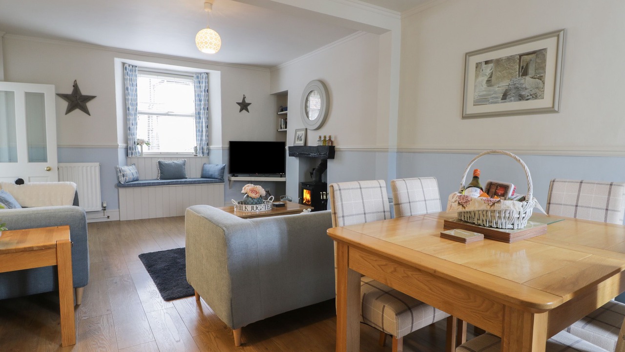 Photo of Livingroom in Pickering