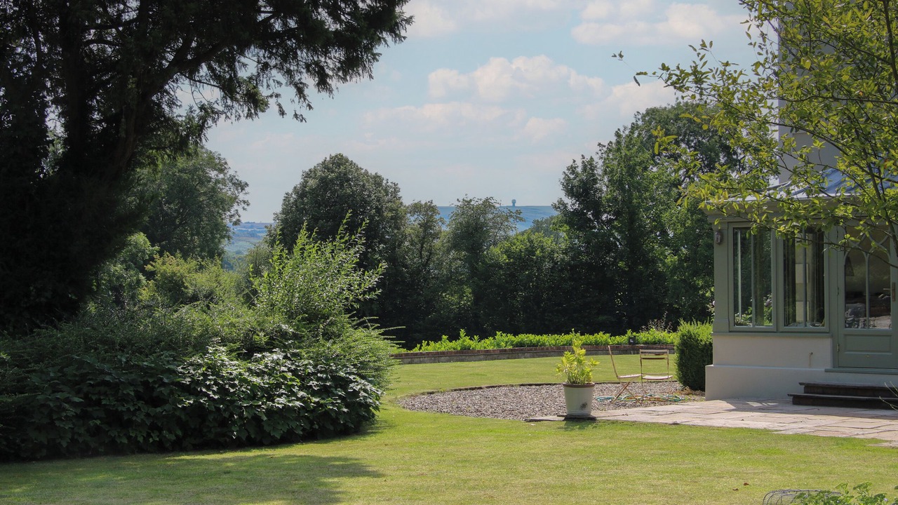 Photo of Others in Kidderminster