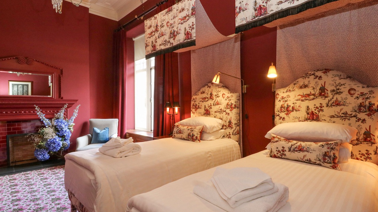 Photo of Others in Braemar