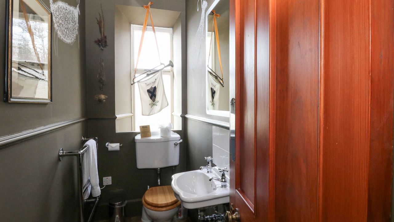 Photo of Bathroom in Braemar