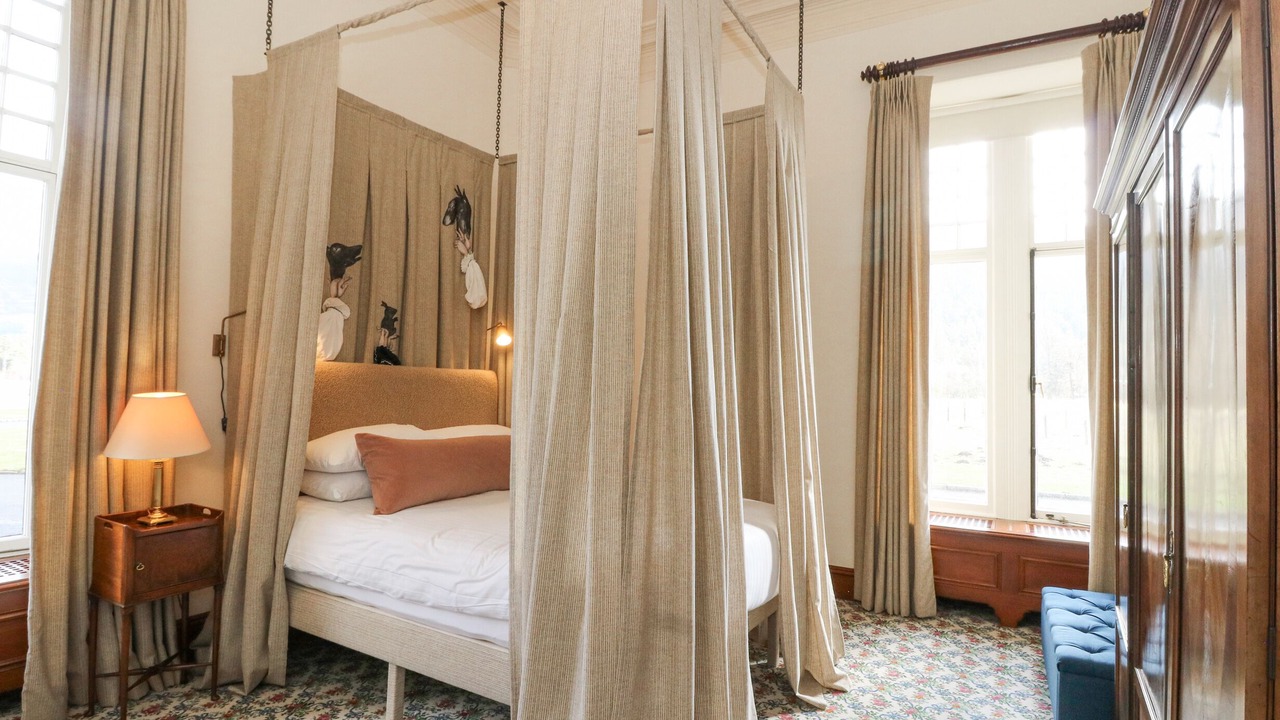 Photo of Others in Braemar