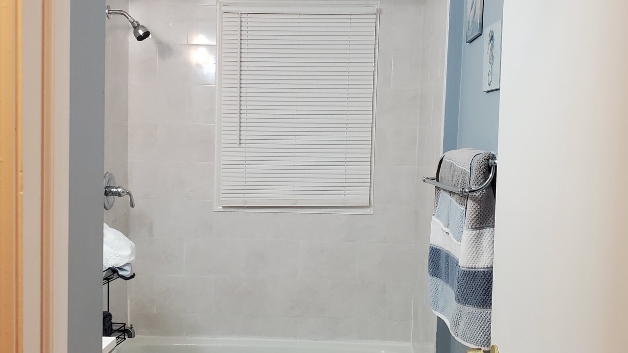 Photo of Others in Cove - East Side - Shippan