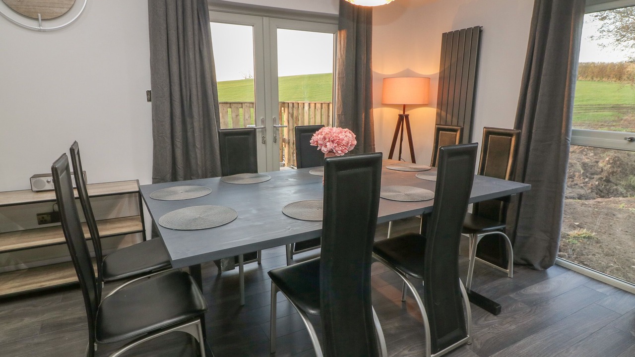 Photo of Others in Wennington