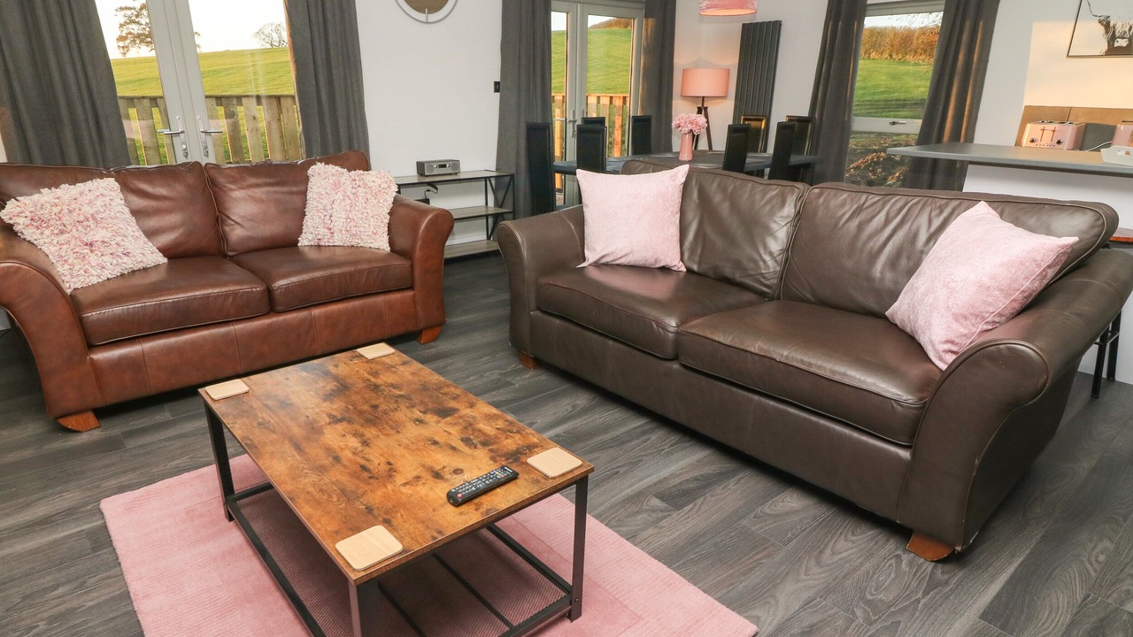 Photo of Others in Wennington