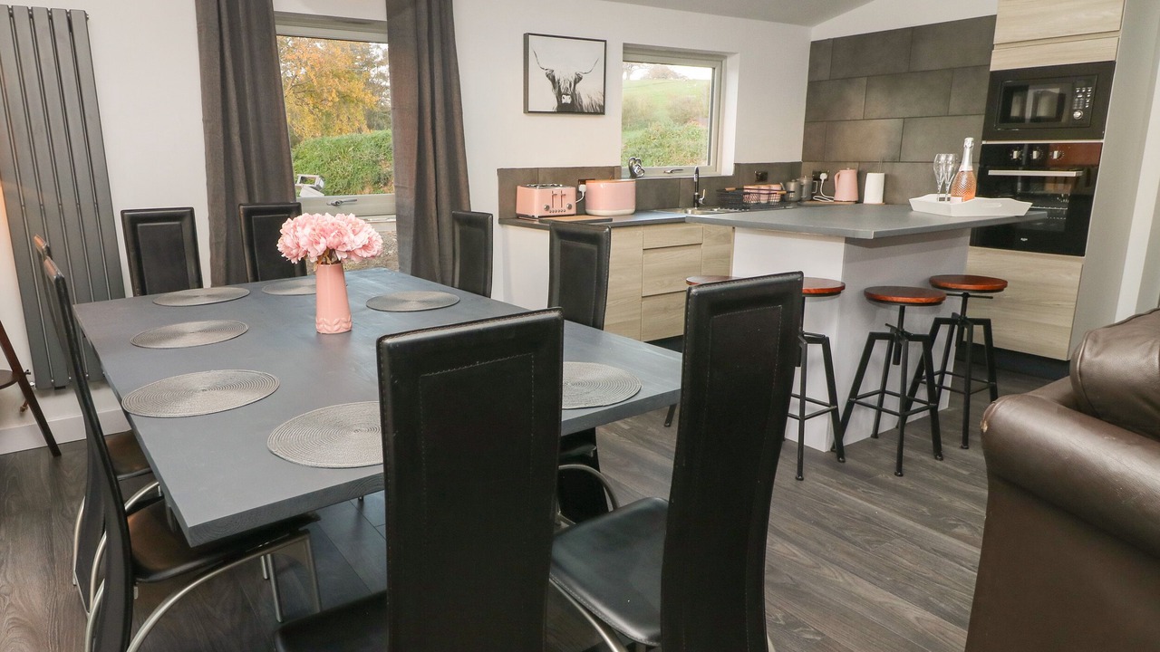 Photo of Others in Wennington