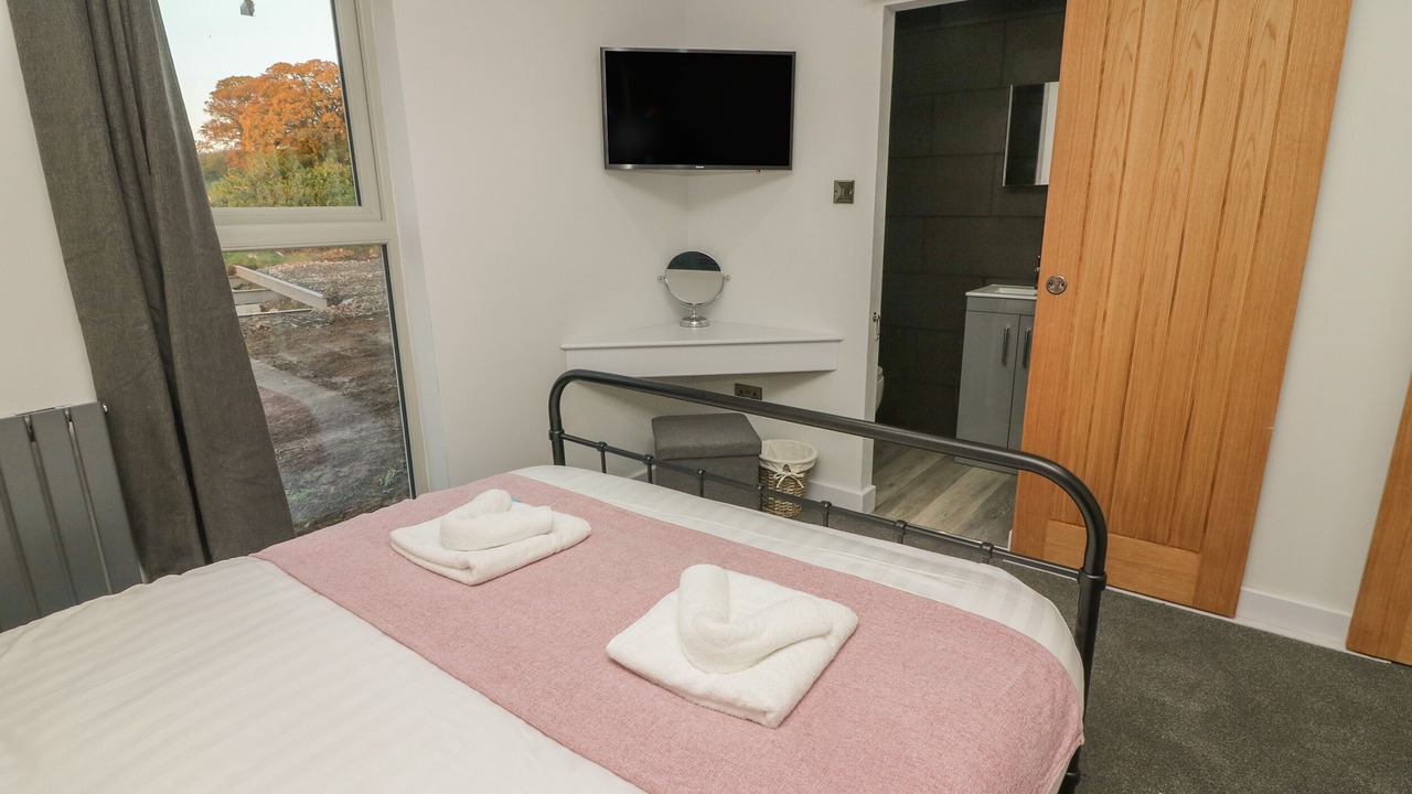 Photo of Others in Wennington