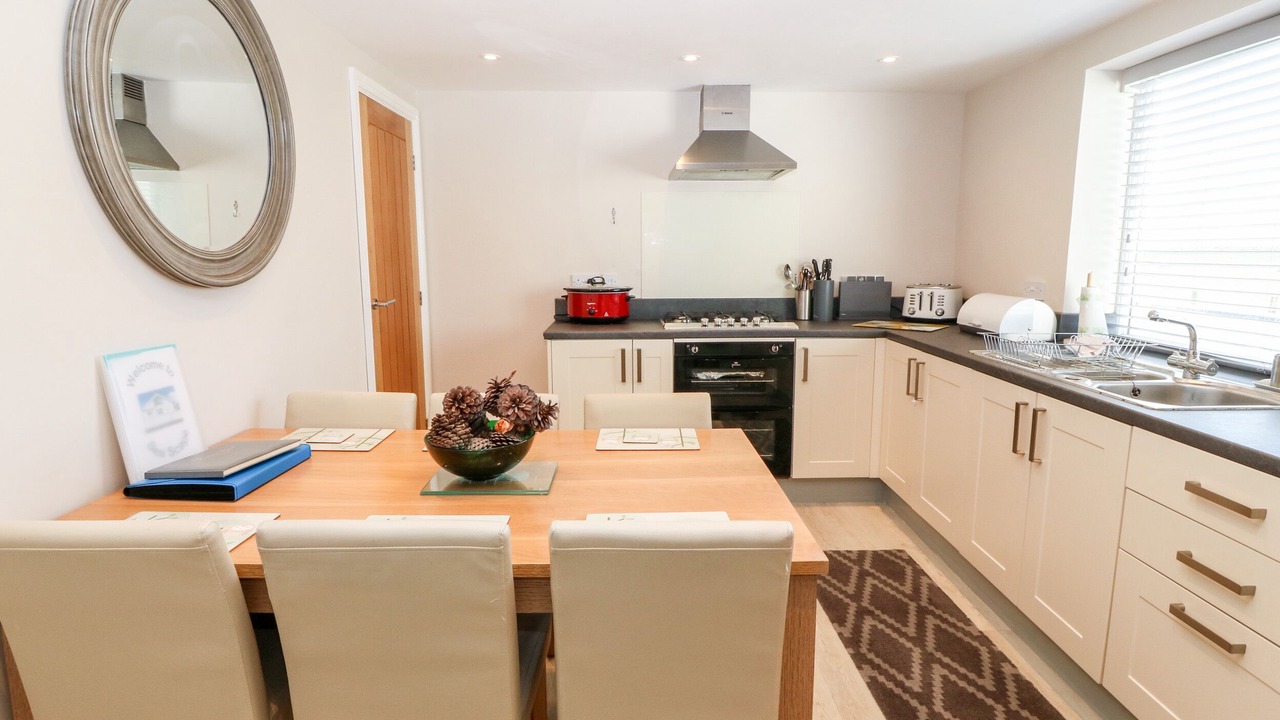 Photo of Others in Dinas