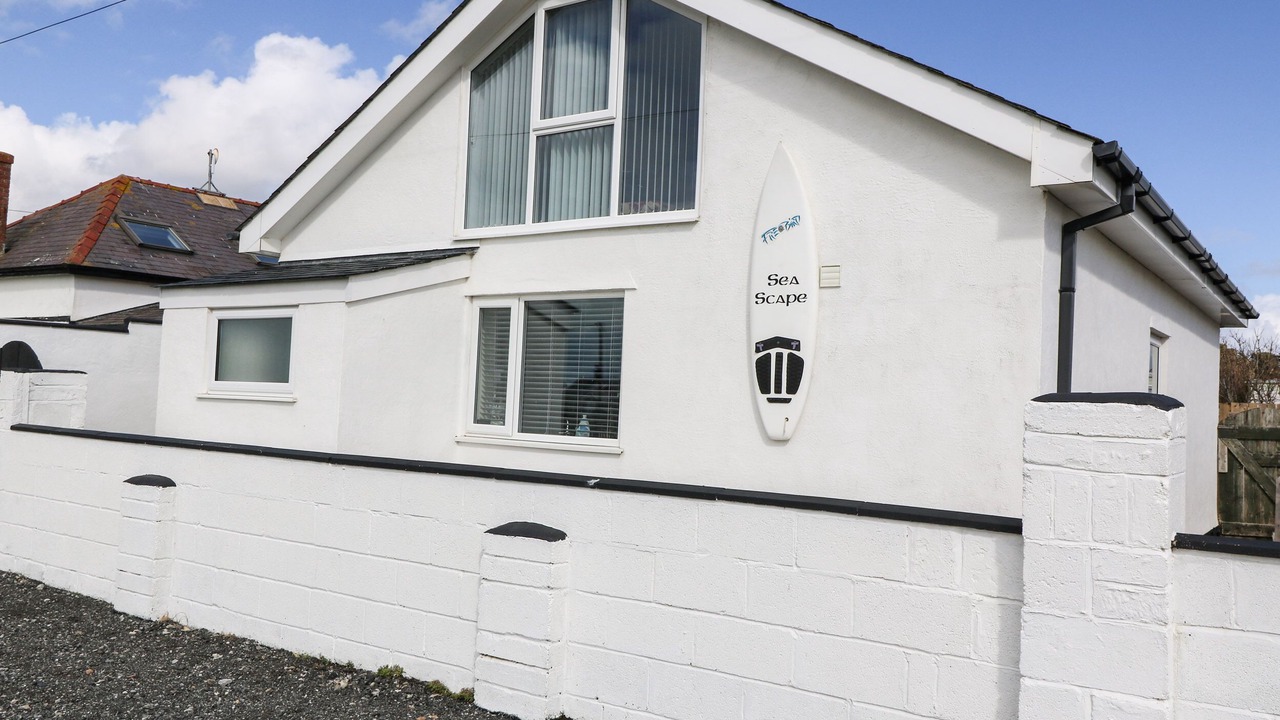 Photo of Others in Dinas