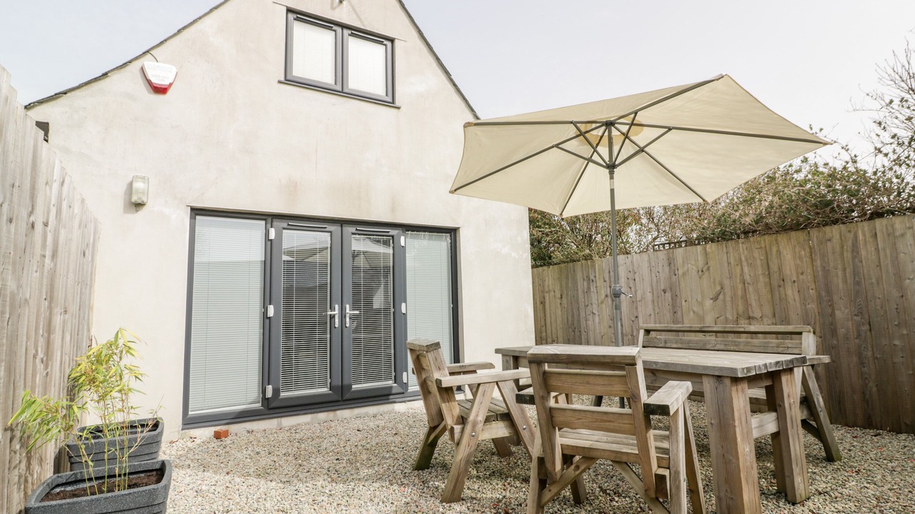 Photo of Patio Balcony in Camelford