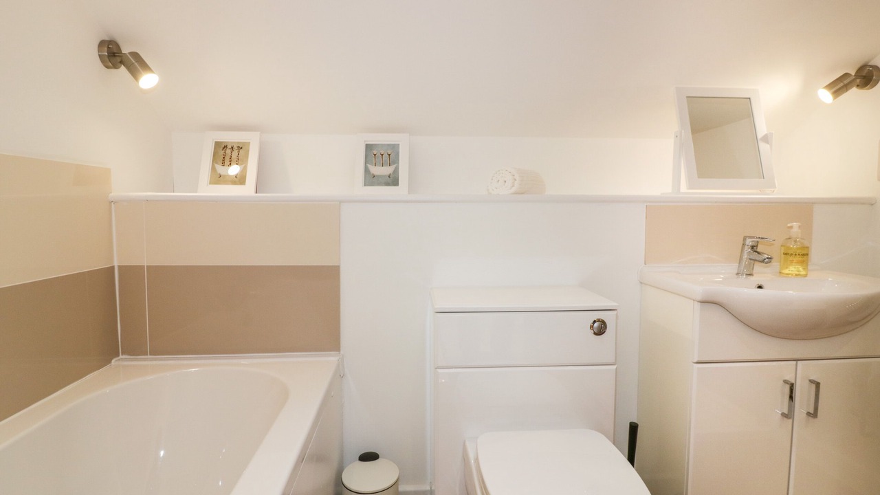 Photo of Bathroom in Camelford