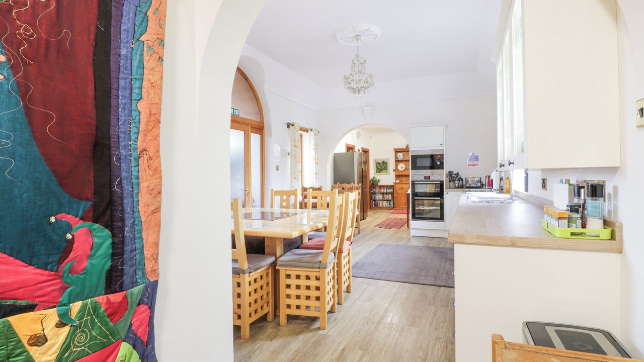 Photo of Others in Peebles