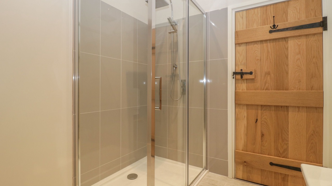 Photo of Others in Mark