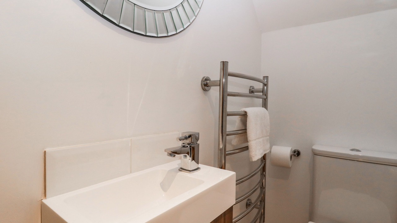 Photo of Others in Mark