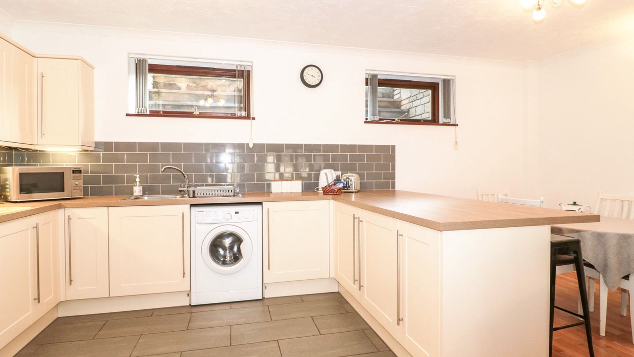 Photo of Others in Cheddar