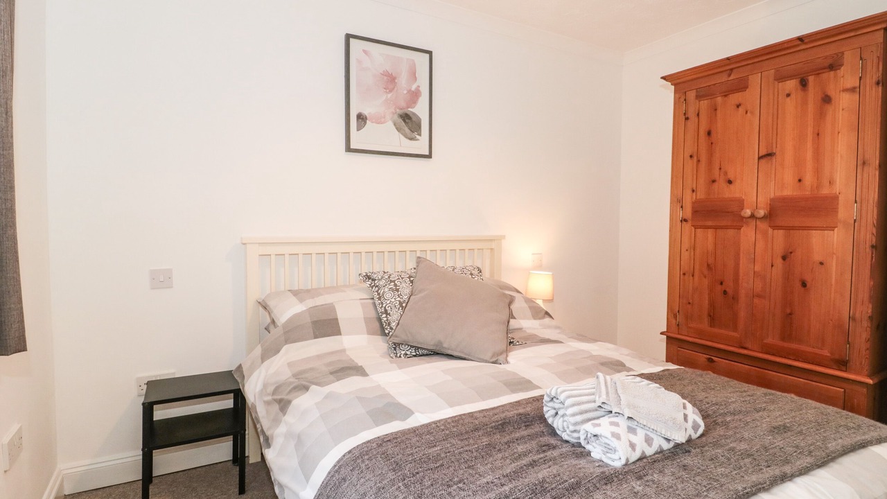 Photo of Others in Cheddar