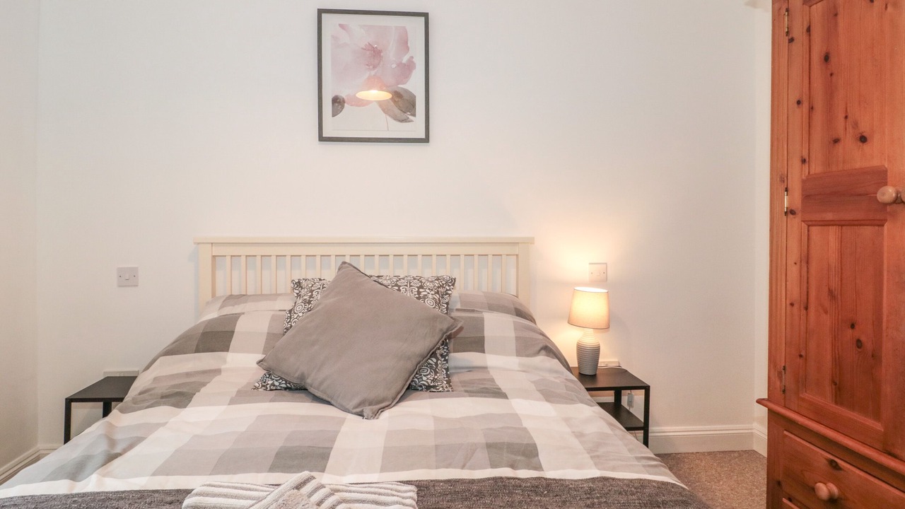 Photo of Others in Cheddar