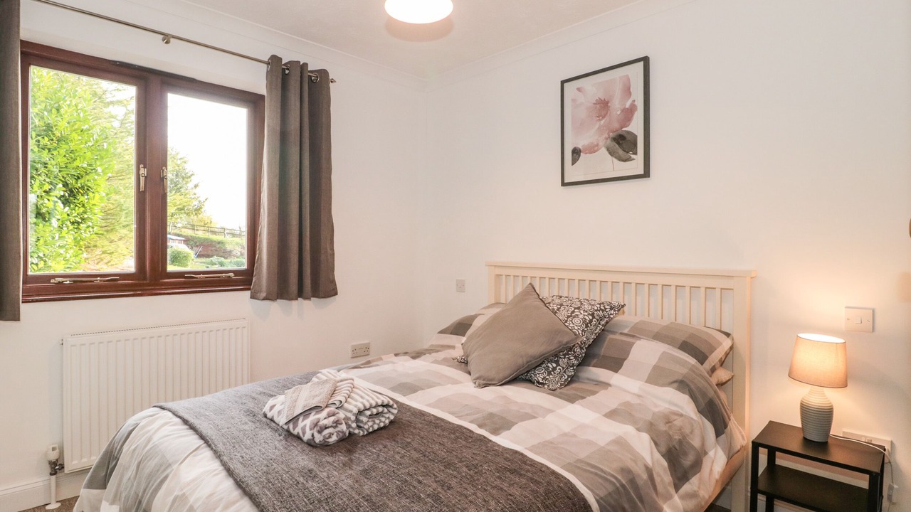 Photo of Others in Cheddar