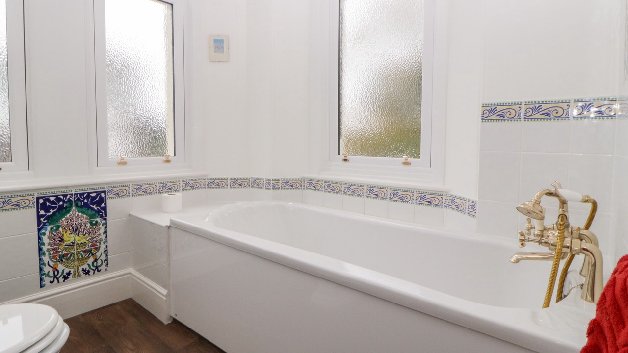 Photo of Bathroom in Torquay