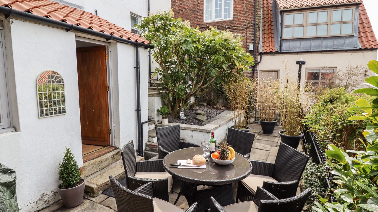 Photo of Patio Balcony in Whitby