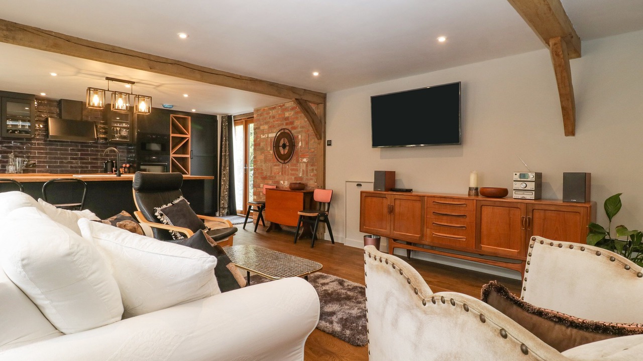 Photo of Others in Winterborne Zelston