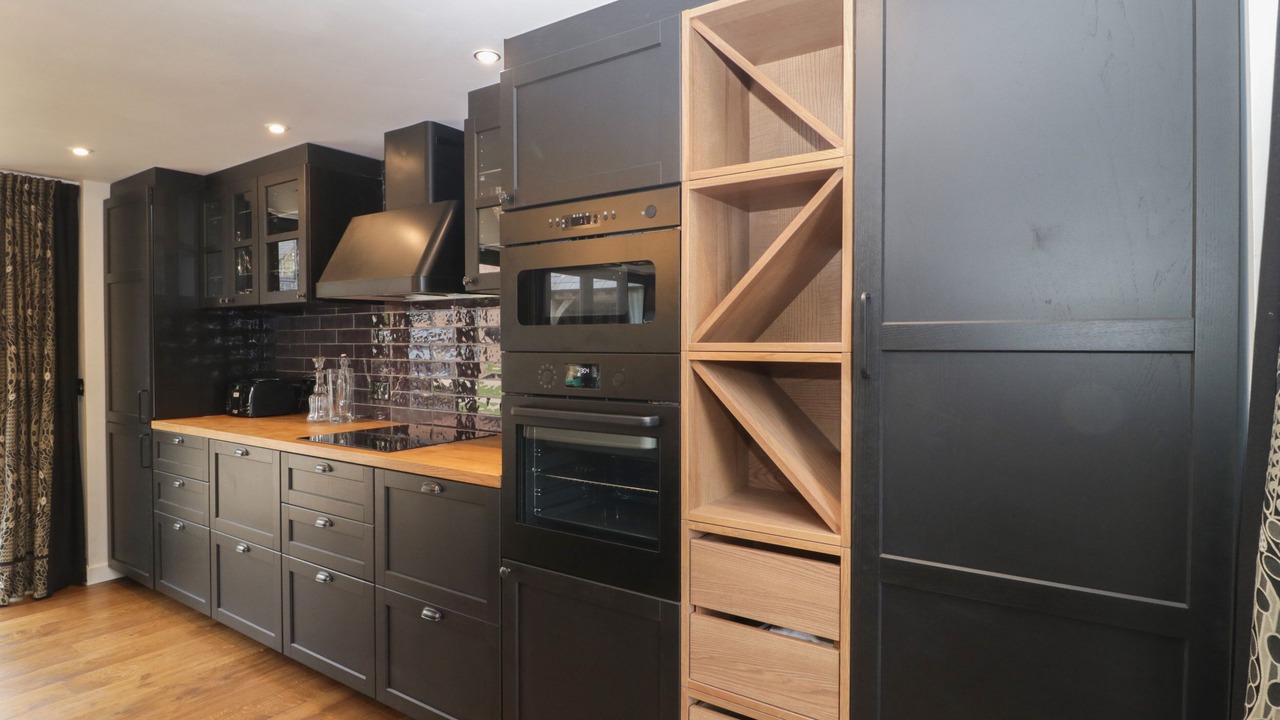 Photo of Others in Winterborne Zelston