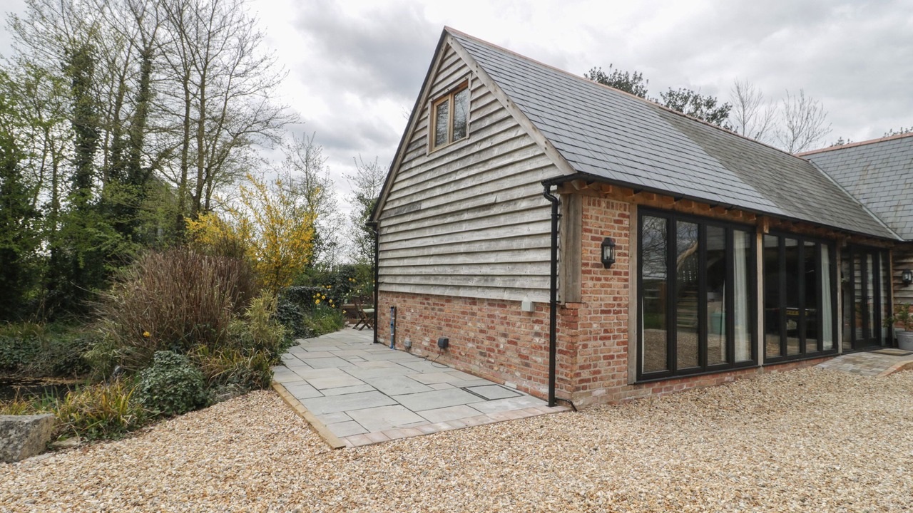 Photo of Others in Winterborne Zelston