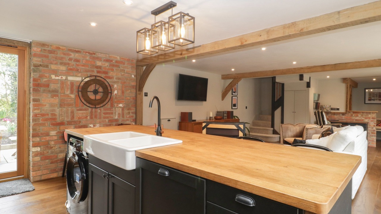 Photo of Others in Winterborne Zelston