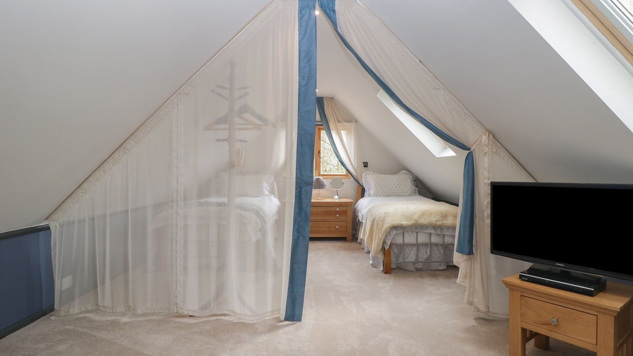 Photo of Others in Winterborne Zelston