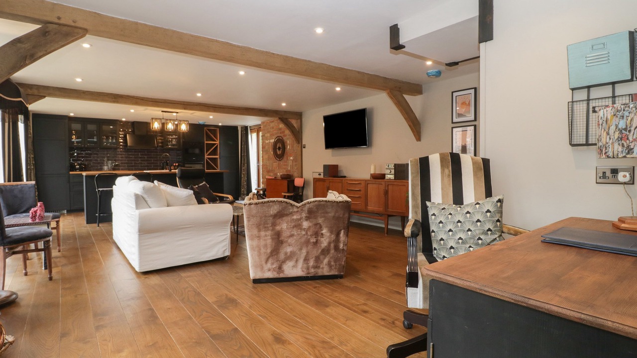 Photo of Others in Winterborne Zelston