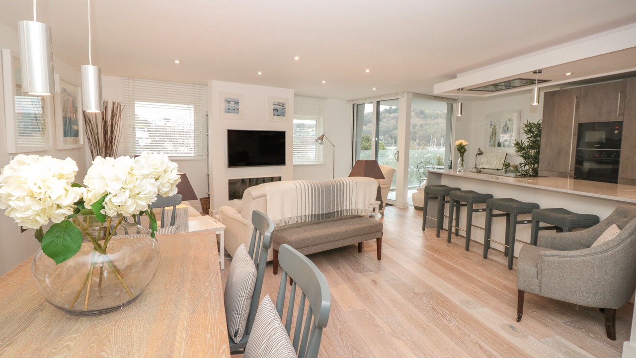 Photo of Others in Dartmouth