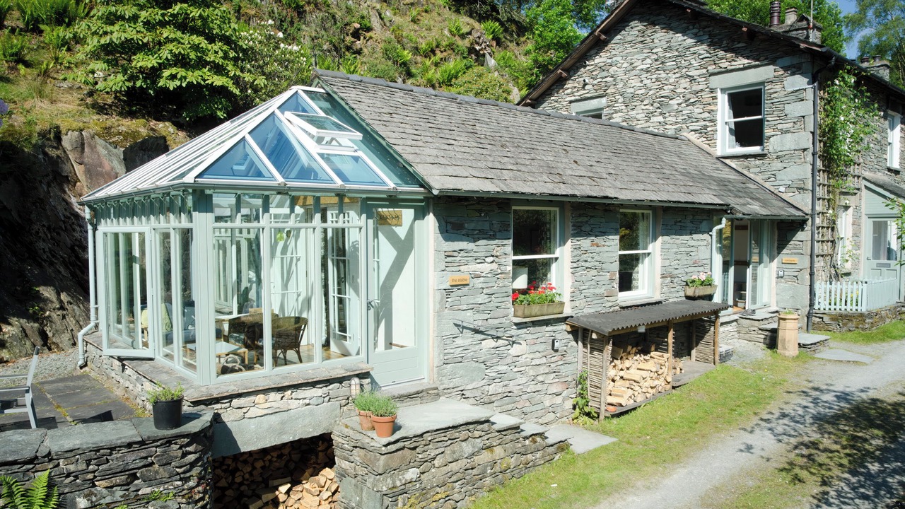 Photo of Outdoor in Chapel Stile