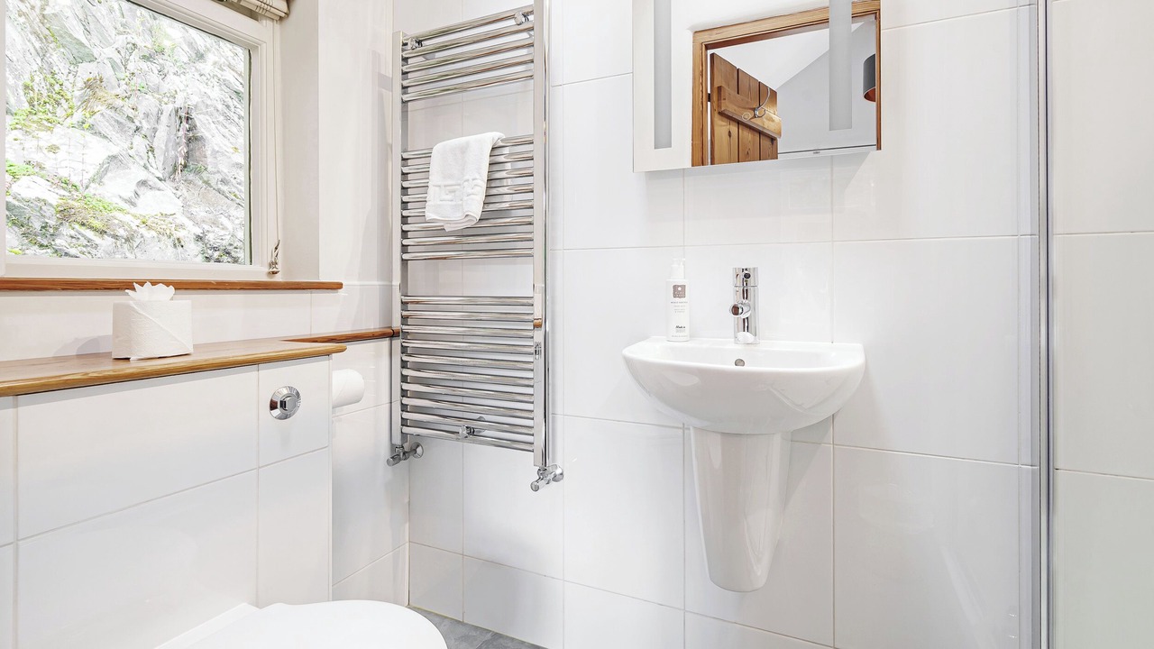 Photo of Bathroom in Chapel Stile