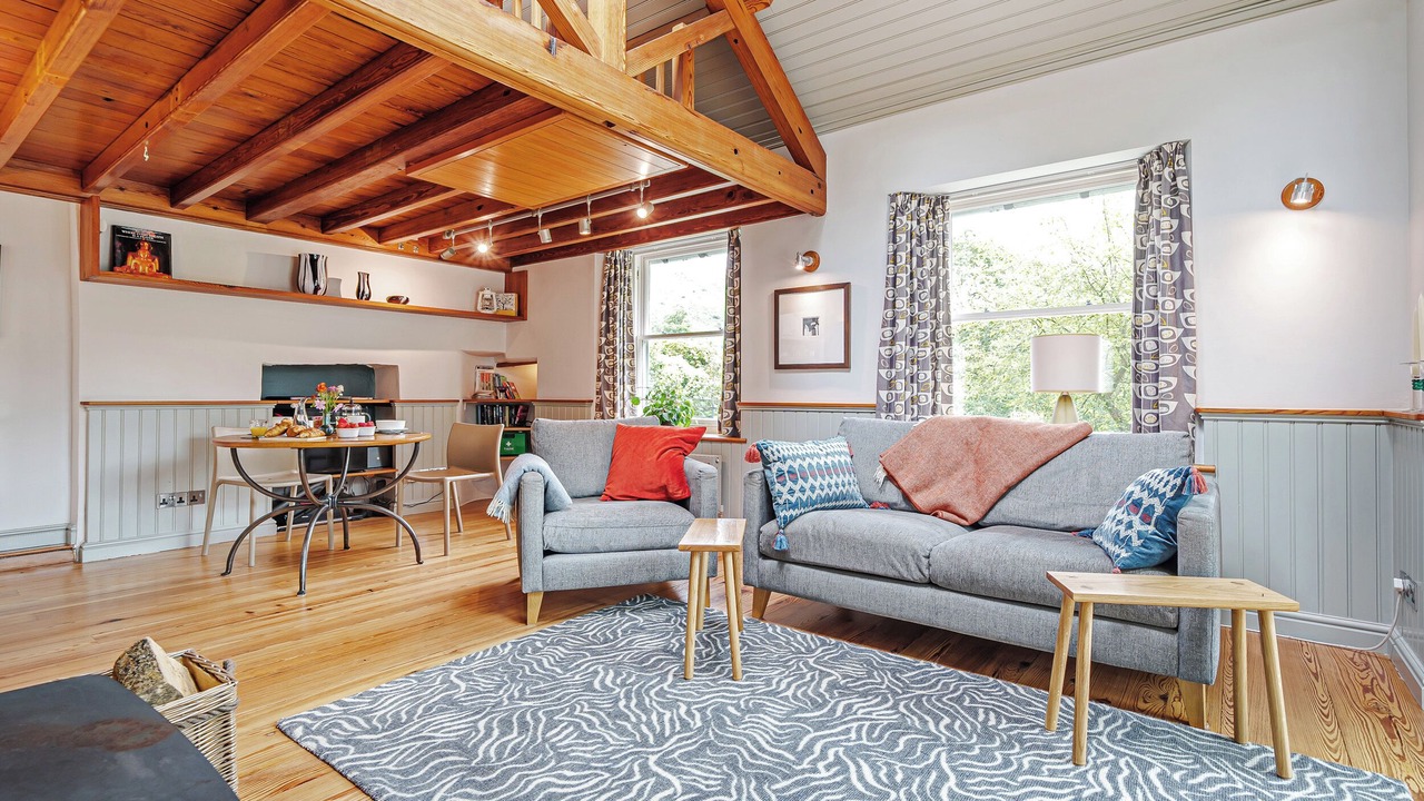 Photo of Others in Chapel Stile