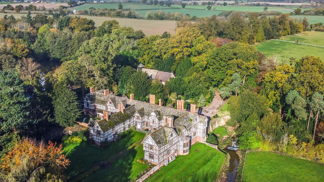 Photo of Others in Eaton Mascott